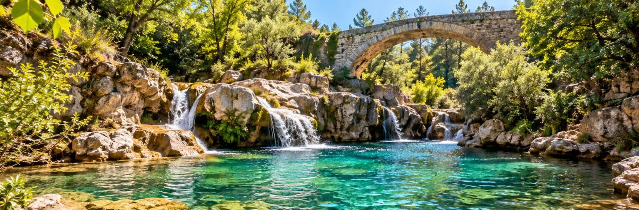 Pont des Tuves and the Siagne river in the Pays de Fayence